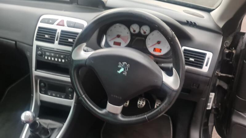 PEUGEOT 307