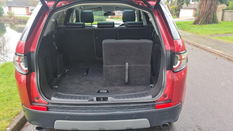 LAND ROVER DISCOVERY SPORT