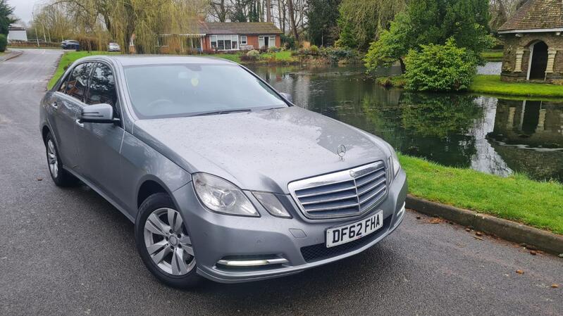 View MERCEDES-BENZ E CLASS 2.1 E250 CDI BlueEfficiency SE 