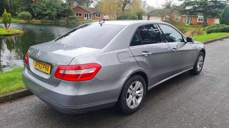 MERCEDES-BENZ E CLASS