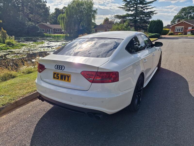 AUDI S5