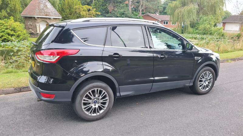 FORD KUGA