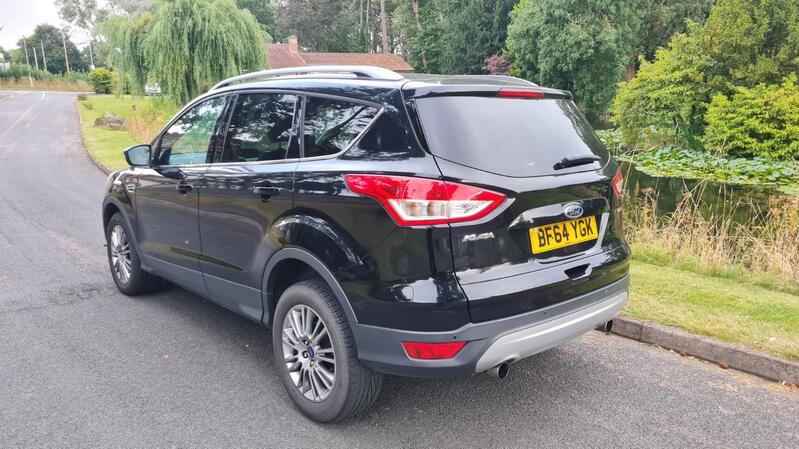 FORD KUGA