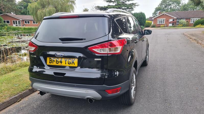 FORD KUGA