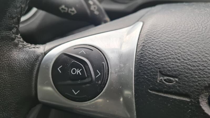 FORD KUGA