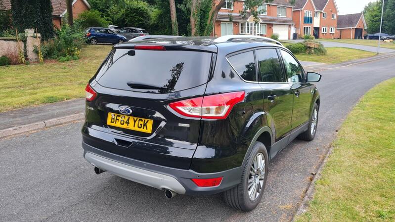 FORD KUGA