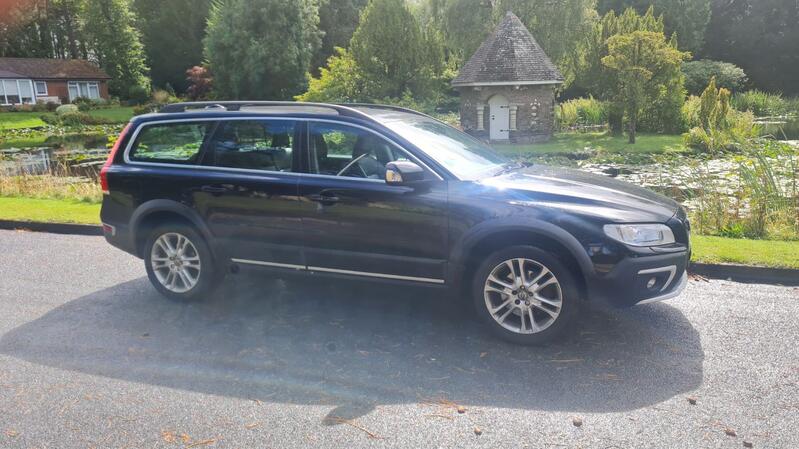 VOLVO XC70