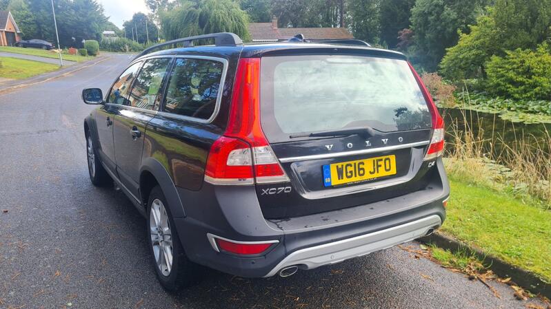 VOLVO XC70