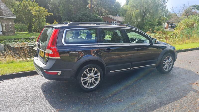 VOLVO XC70