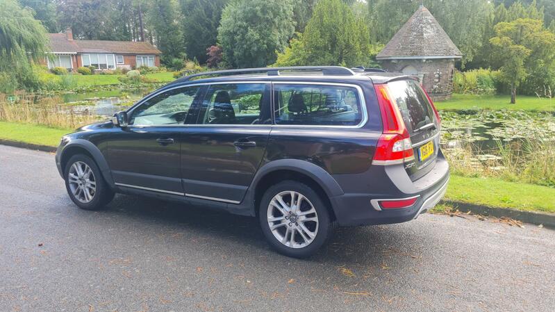 VOLVO XC70