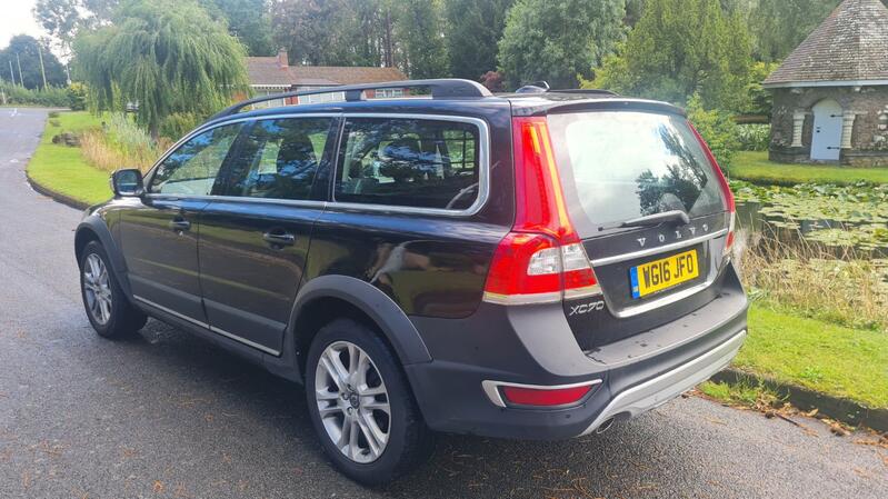 VOLVO XC70