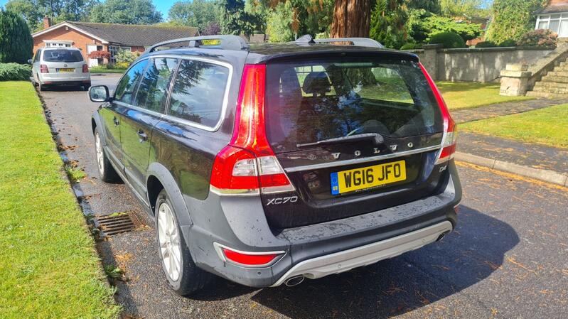 VOLVO XC70