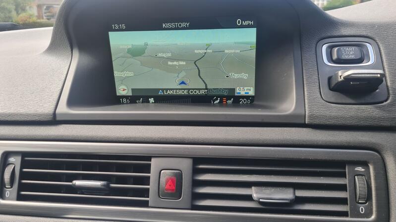 VOLVO XC70