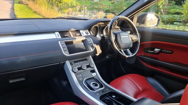 LAND ROVER RANGE ROVER EVOQUE