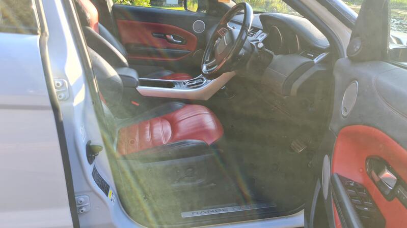 LAND ROVER RANGE ROVER EVOQUE