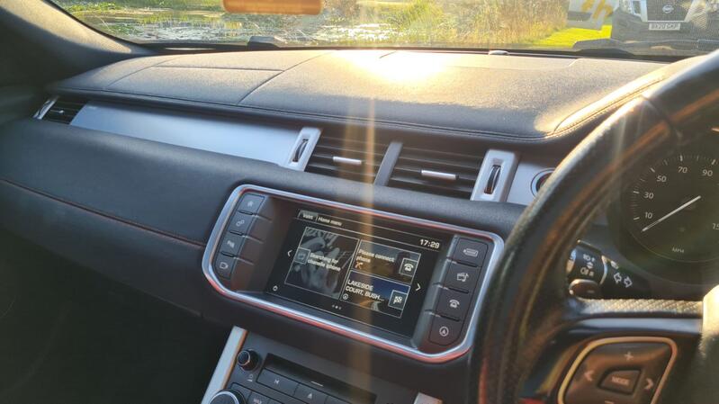 LAND ROVER RANGE ROVER EVOQUE