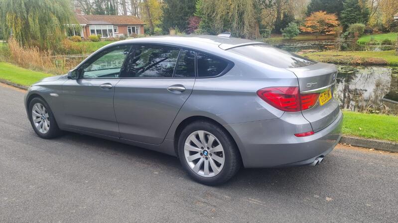 BMW 5 SERIES