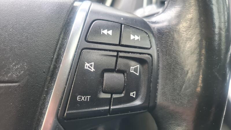 VOLVO V40 CROSS COUNTRY