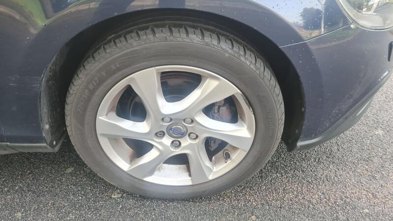 VOLVO V40 CROSS COUNTRY