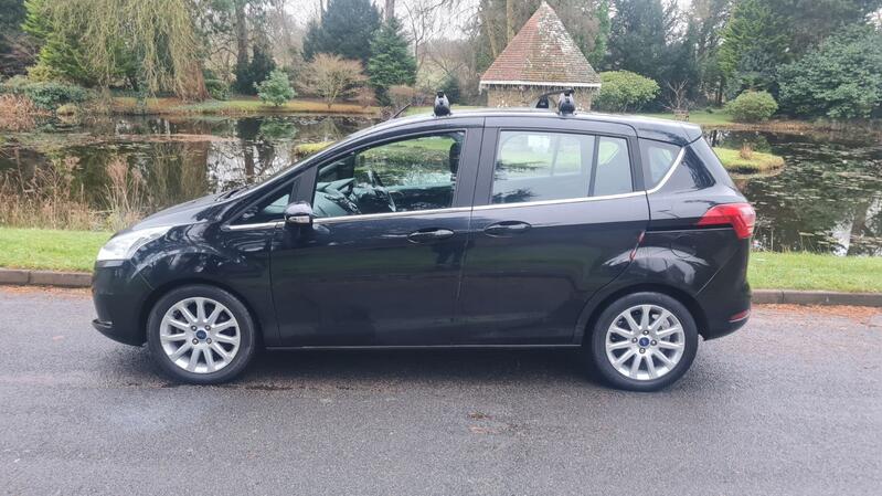 FORD B-MAX