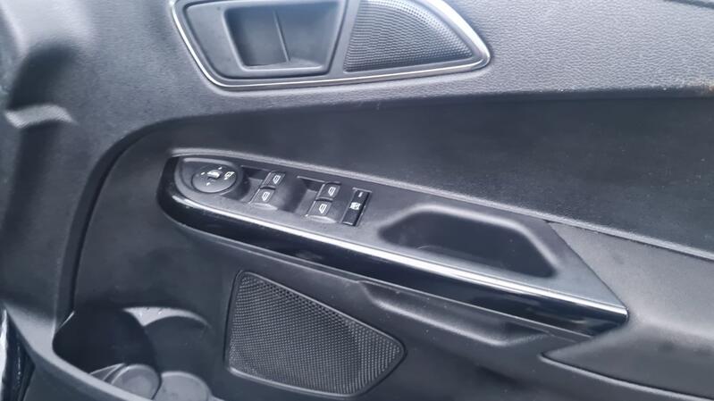 FORD B-MAX