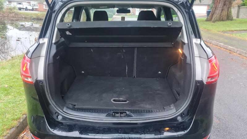 FORD B-MAX
