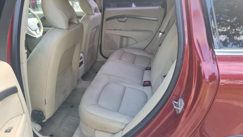 VOLVO XC70