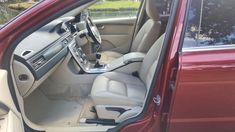 VOLVO XC70