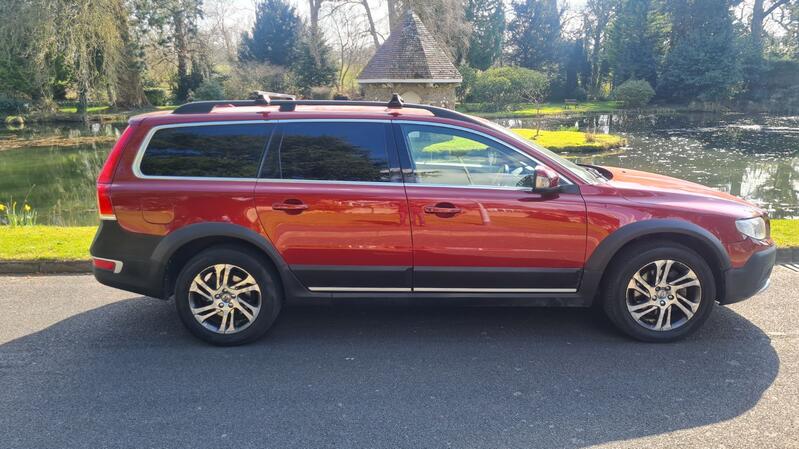 VOLVO XC70