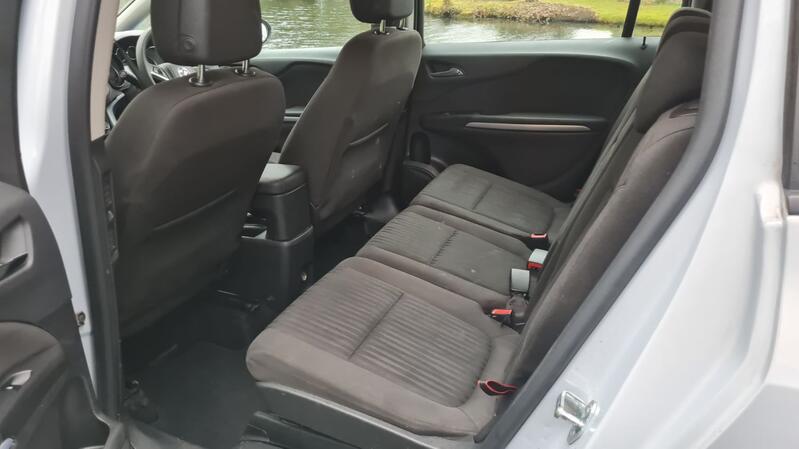 VAUXHALL ZAFIRA TOURER