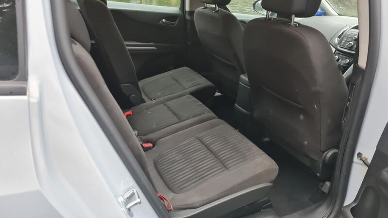 VAUXHALL ZAFIRA TOURER