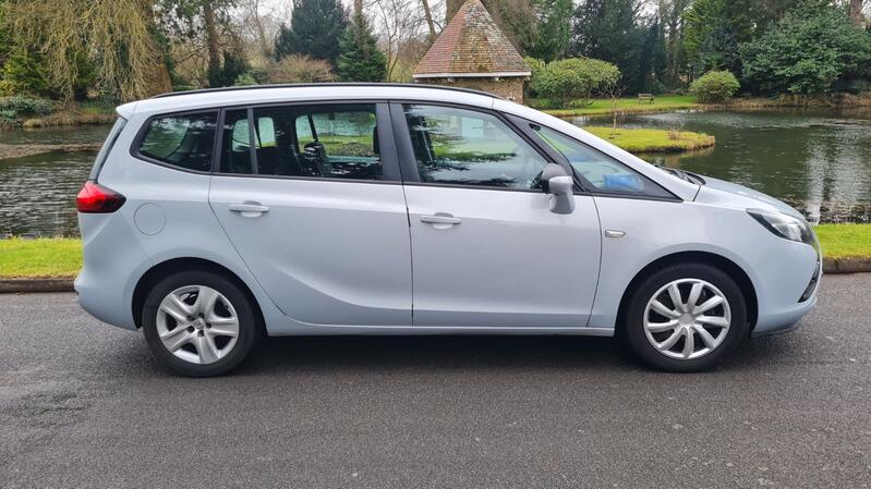 VAUXHALL ZAFIRA TOURER