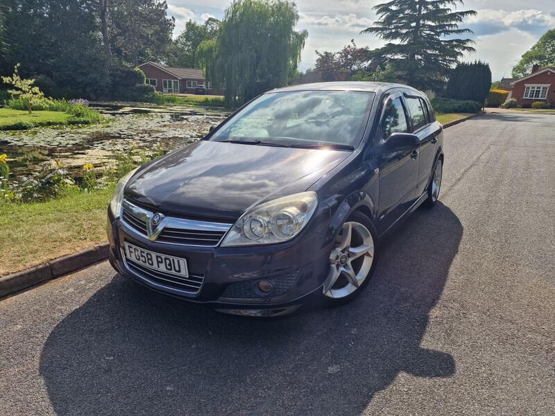 View VAUXHALL ASTRA 1.8 i 16v SRi