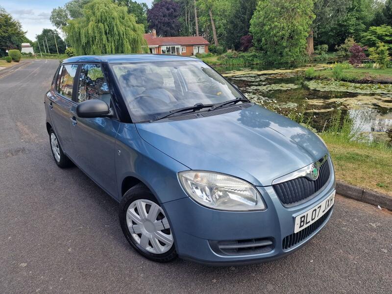 View SKODA FABIA 1.2 HTP 6V 1