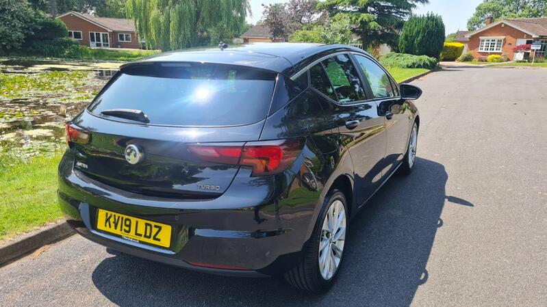 VAUXHALL ASTRA