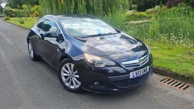 View VAUXHALL ASTRA GTC 2.0 CDTi SRi