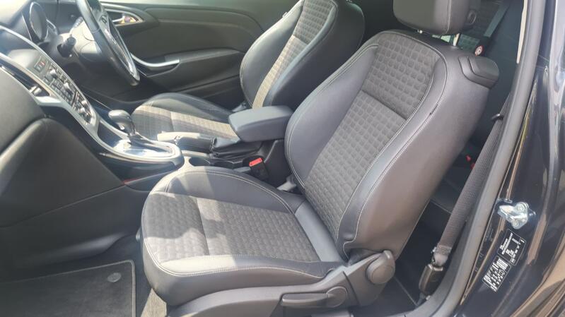 VAUXHALL ASTRA GTC