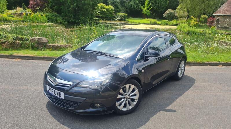 View VAUXHALL ASTRA GTC 2.0 CDTi SRi