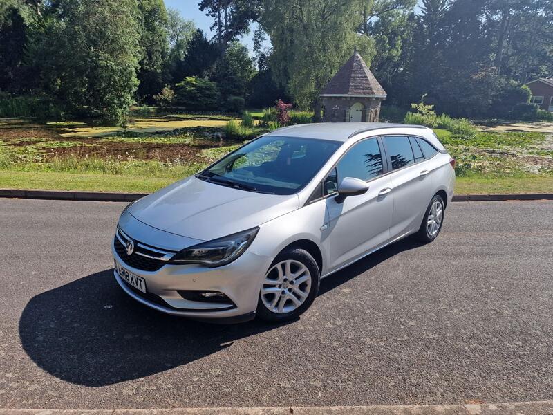 View VAUXHALL ASTRA 1.6 CDTi ecoTEC BlueInjection Design