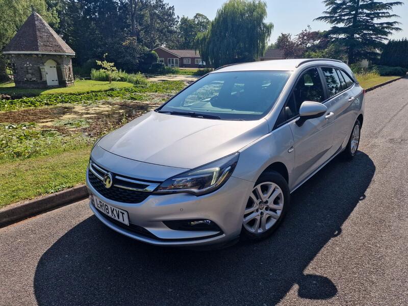 View VAUXHALL ASTRA 1.6 CDTi ecoTEC BlueInjection Design