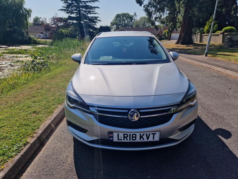 VAUXHALL ASTRA