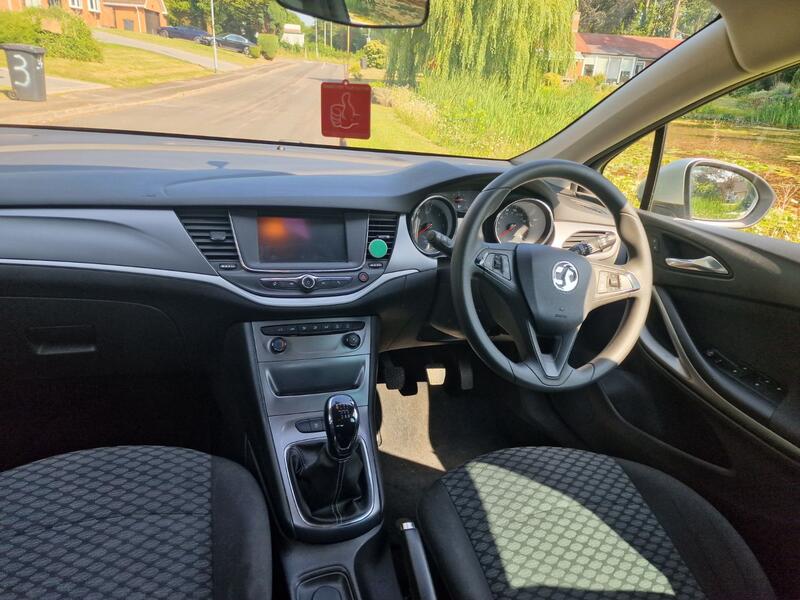 VAUXHALL ASTRA