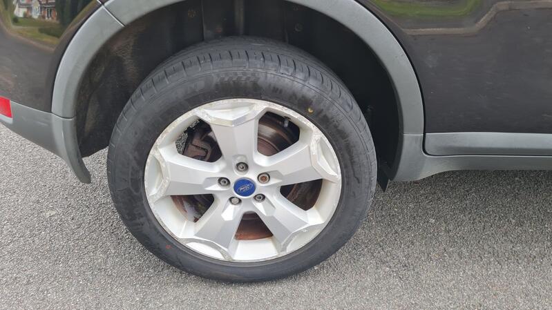 FORD KUGA