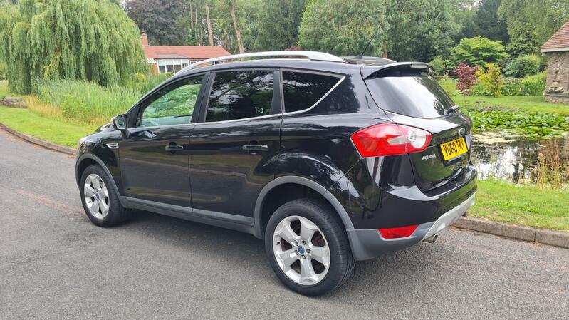 FORD KUGA