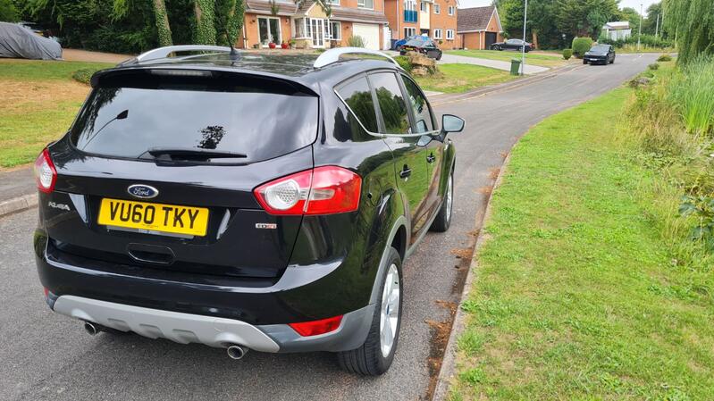 FORD KUGA