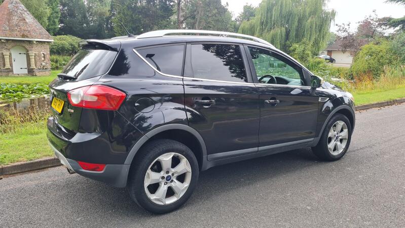 FORD KUGA