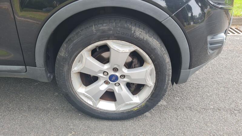 FORD KUGA