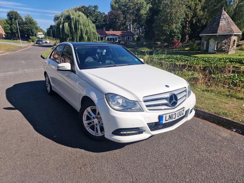 View MERCEDES-BENZ C CLASS 1.6 C180 BlueEfficiency Executive SE