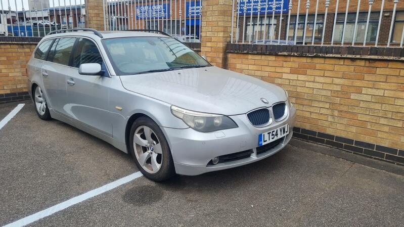 BMW 5 SERIES