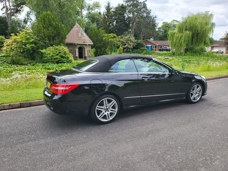 MERCEDES-BENZ E CLASS